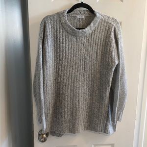 Sweater with side slits
